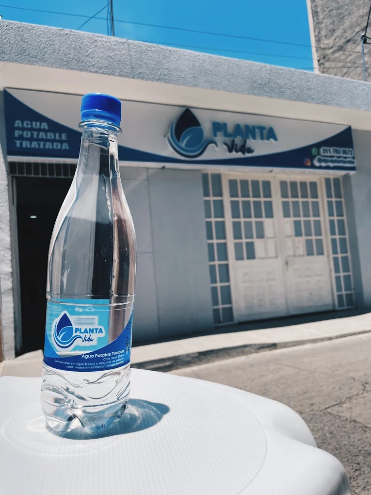 Botella personal de agua Planta Vida